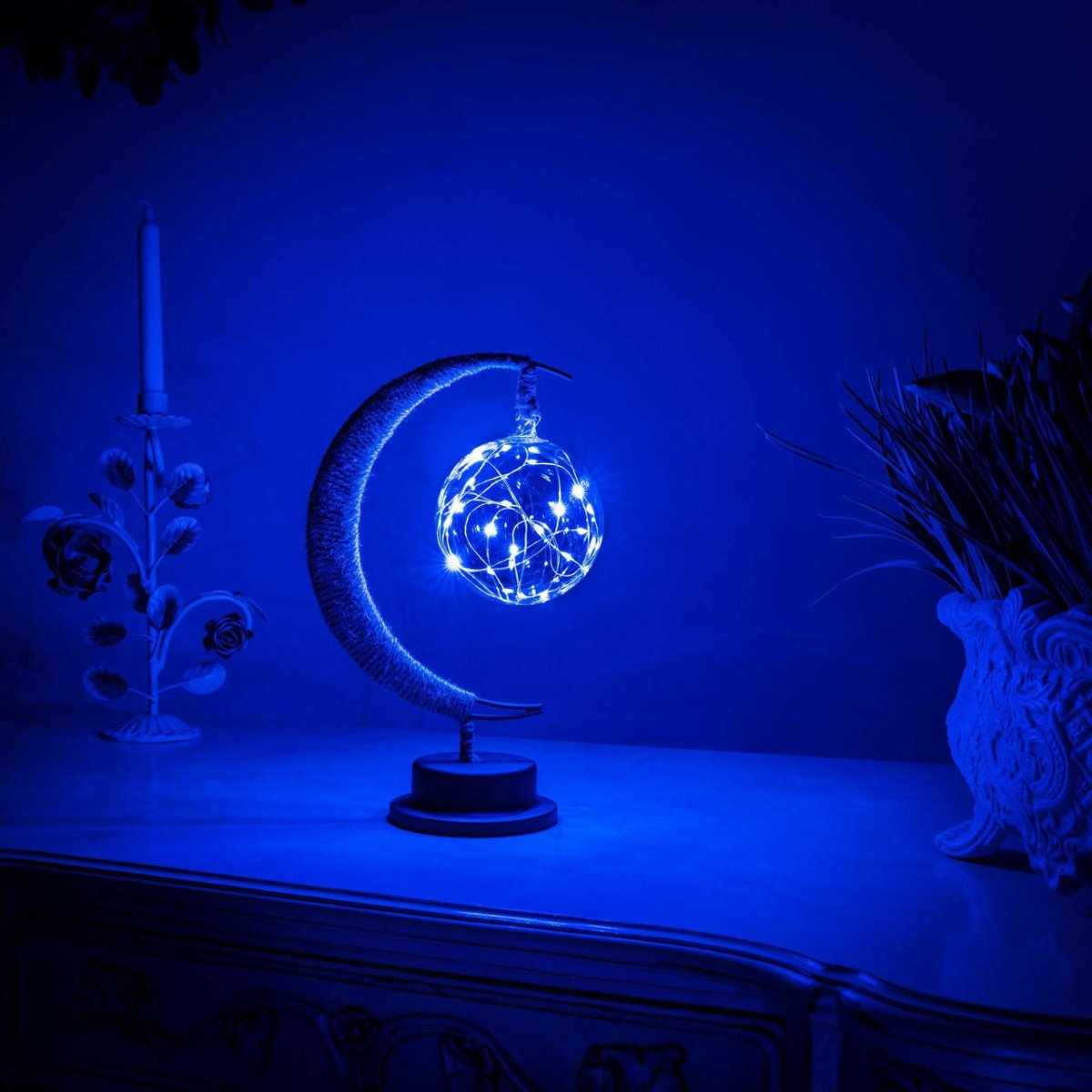 Lunaire Tischlampe - Bezauberndes Licht zum Entspannen