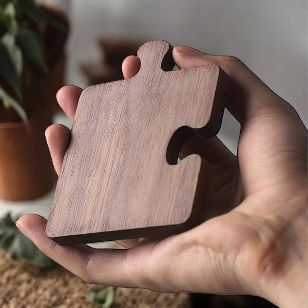 PuzzleUntersetzer - Kreative Walnussholz Deko für Tisch