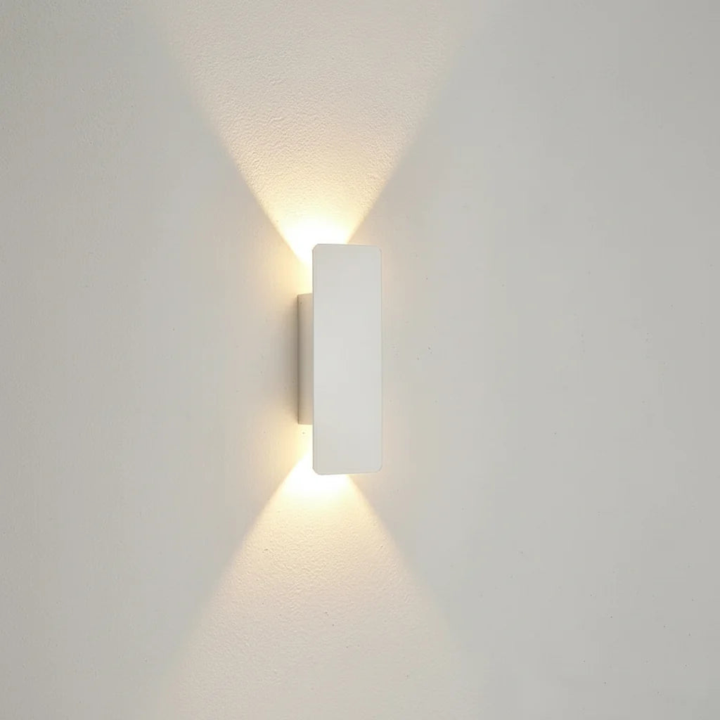 OUTGLOW – Wasserdichte LED-Aluminium-Wandleuchte für Innen & Außen