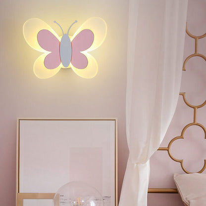 LED-Wandleuchte in Schmetterlingsform für einen zauberhaften Akzent