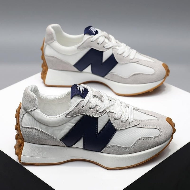 DENIS – Schnür-Sneaker mit spitzer Zehenpartie und rutschfester Sohle