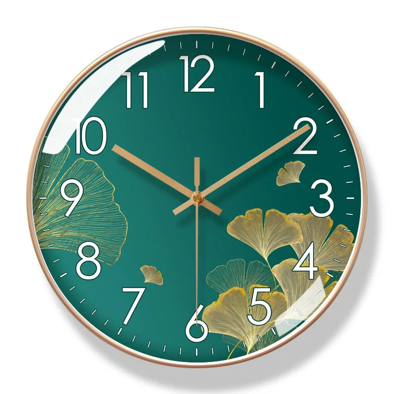 Floranexa – Geräuscharme Wanduhr mit floralem Zifferblatt und Glasabdeckung