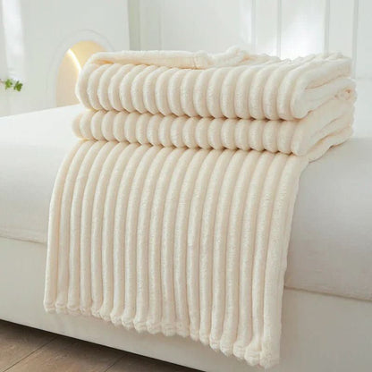 STRIPEWARM – Breite Flanell-Fleece-Decke mit Streifenmuster