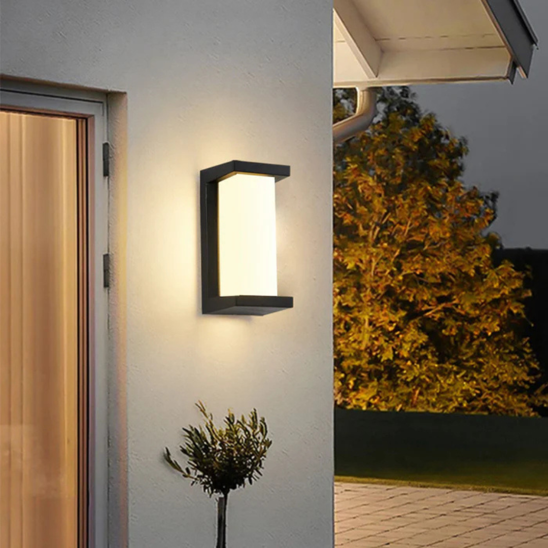 Außenwandleuchte mit Sensor - Elegante Wandbeleuchtung