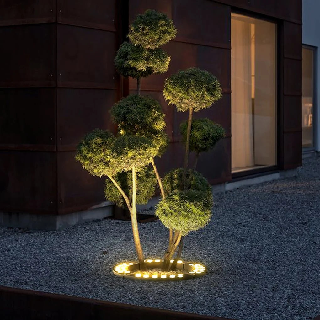 BaumSpotlight - Eleganter Aussenstrahler für Ihren Garten