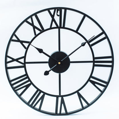 Große Retro Uhr - Zeitloser Retro-Charme