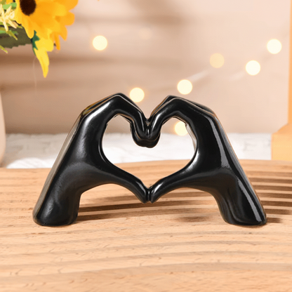 LOVESCULPT WOOD – Handgefertigte Dekofigur aus Holz für ein liebevolles Zuhause