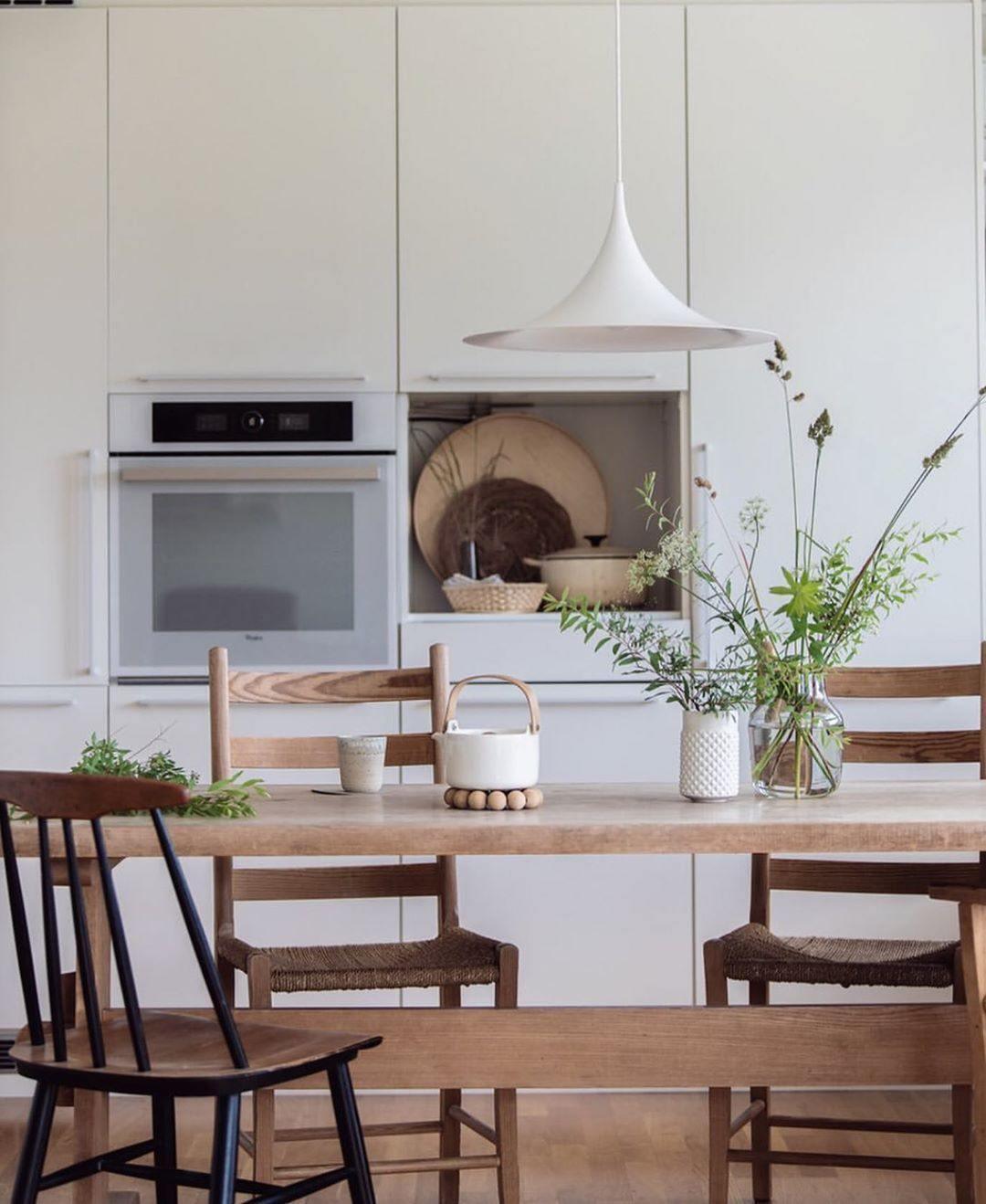 Hängelampe Semi – Elegante Pendelleuchte für Stilvolles Ambiente