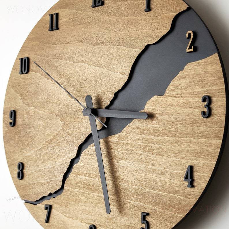 Exklusive Holzuhr - Natürliches Holzdesign