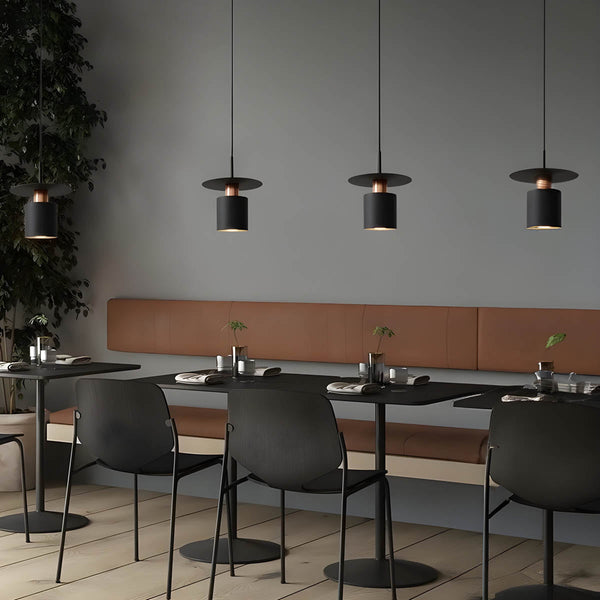 Moderne und elegante Jet-Hängeleuchte