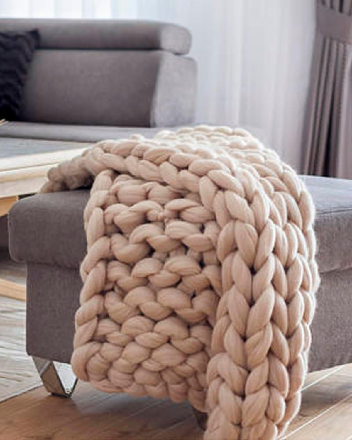 Das Majestätische Strickwerk - Handgefertigte Qualität
