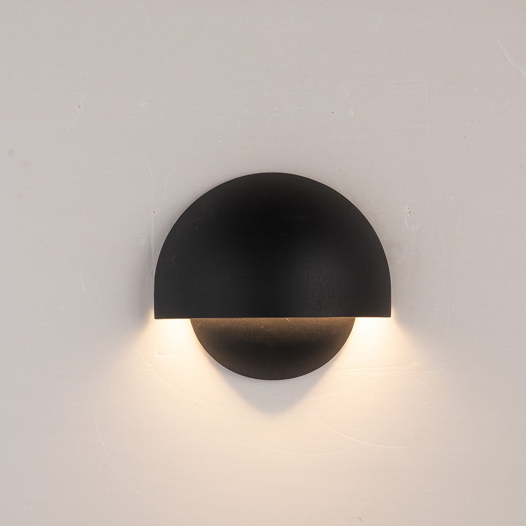 Moderne LED Wandleuchte – Stilvolle Atmosphären für Innen und Außen