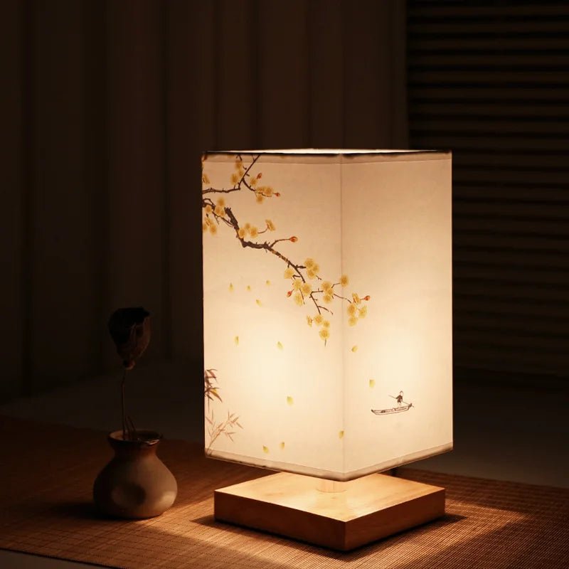 Orientalische Blütenglühlampe - Natürliches Holzdesign