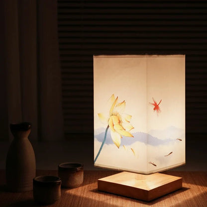 Orientalische Blütenglühlampe - Natürliches Holzdesign