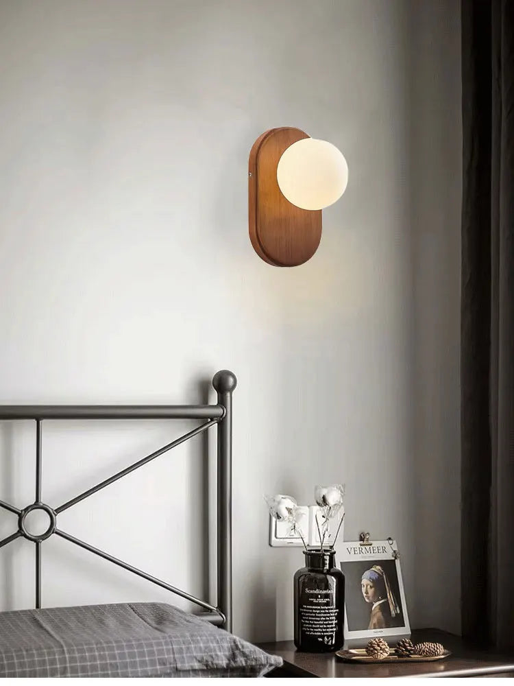 ZenLight Hikari Wandleuchte – japanische Wandleuchte aus Massivholz mit Milchglas | Vintage-Nordic-Design