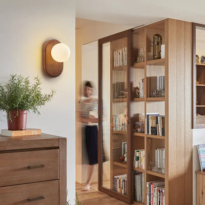 ZenLight Hikari Wandleuchte – japanische Wandleuchte aus Massivholz mit Milchglas | Vintage-Nordic-Design
