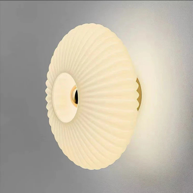 AuraGlas Bauhaus Wandleuchte