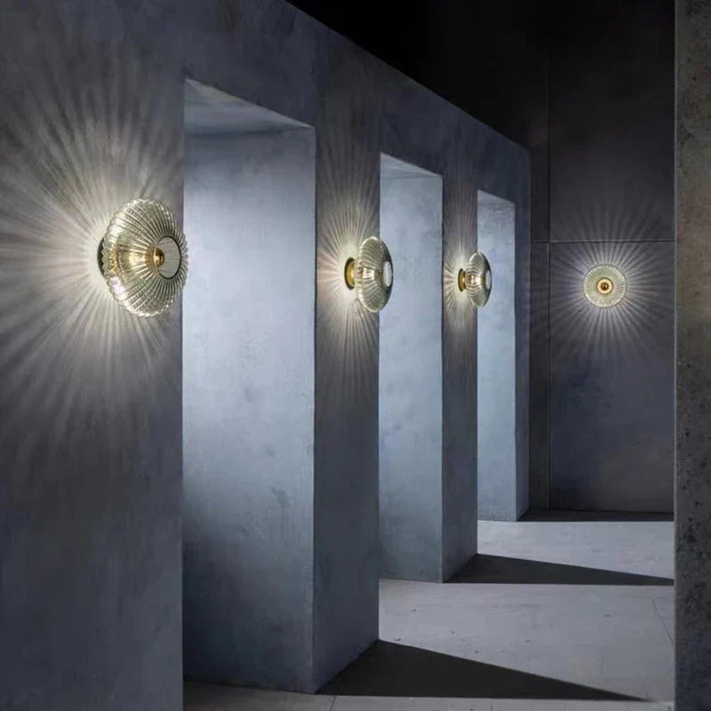 AuraGlas Bauhaus Wandleuchte