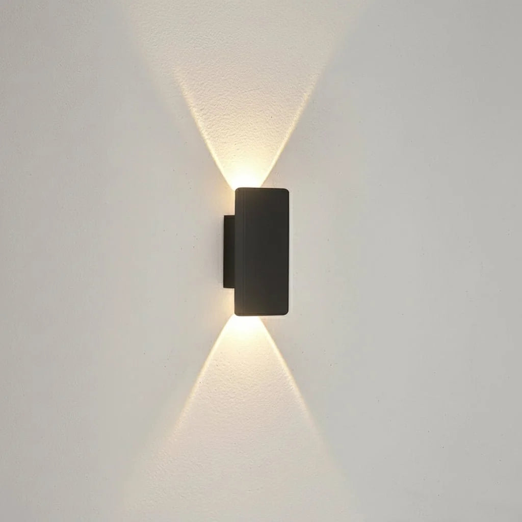 OUTGLOW – Wasserdichte LED-Aluminium-Wandleuchte für Innen & Außen