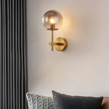 LumiNord – LED-Wandleuchte im nordischen Modern-Stil mit Glaskugel