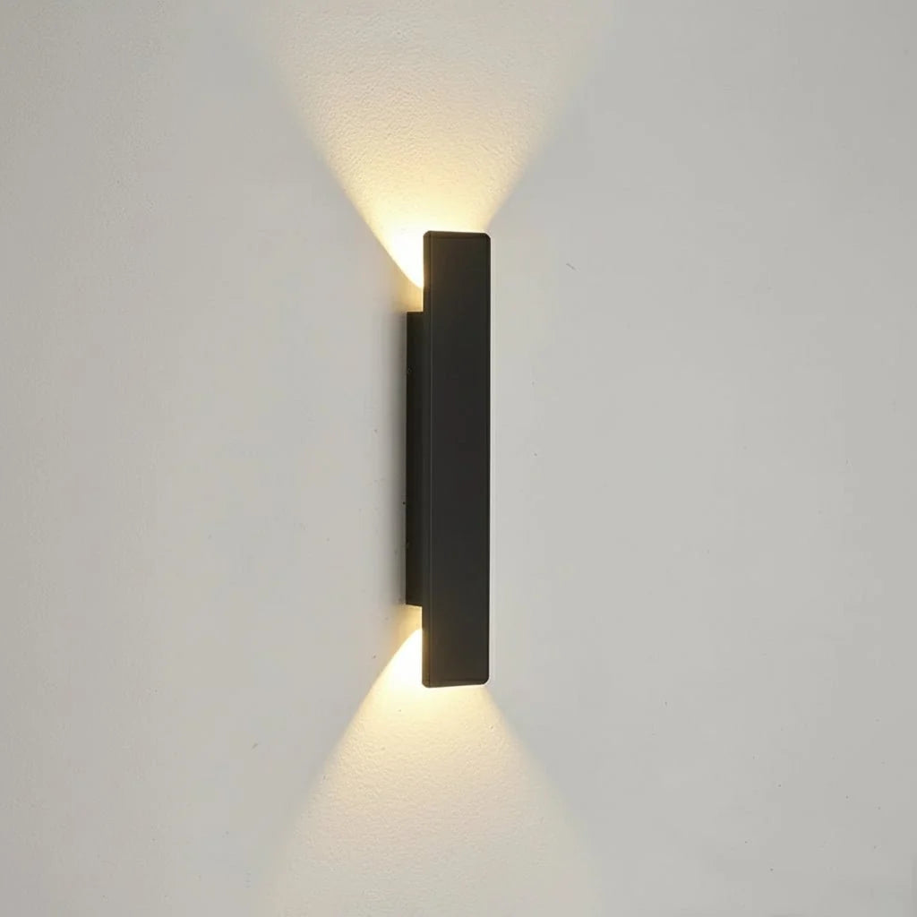 OUTGLOW – Wasserdichte LED-Aluminium-Wandleuchte für Innen & Außen