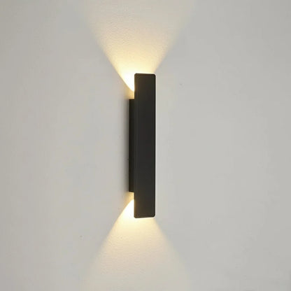 OUTGLOW – Wasserdichte LED-Aluminium-Wandleuchte für Innen & Außen