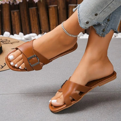 NORÉA – Damen-Sandalen mit Schnalle und Cut-out-Design