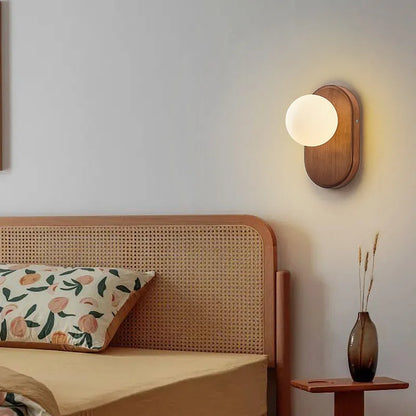 ZenLight Hikari Wandleuchte – japanische Wandleuchte aus Massivholz mit Milchglas | Vintage-Nordic-Design