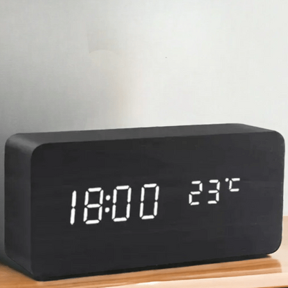 WOODSENSE – LED-Holzuhr mit Sprachsteuerung für eine stilvolle Zeitanzeige