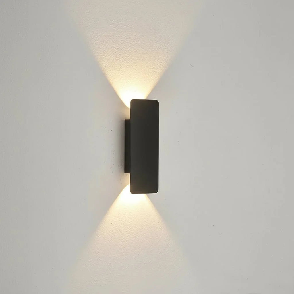 OUTGLOW – Wasserdichte LED-Aluminium-Wandleuchte für Innen & Außen