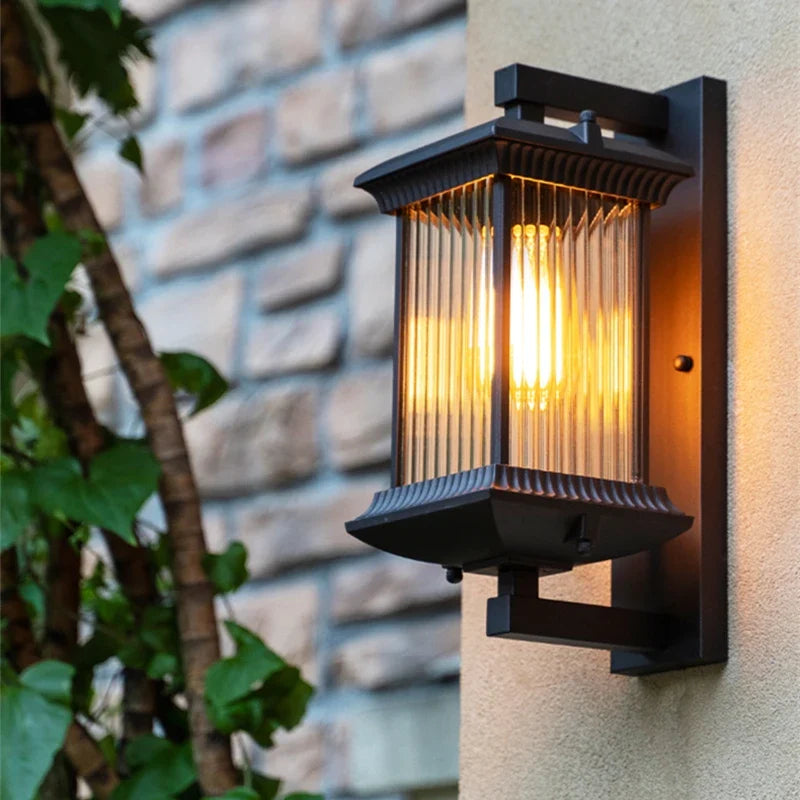 TerraGuard Classic – Wasserdichte Außenwandleuchte aus Metall