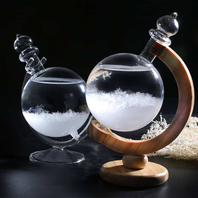 Sturmglobus Wettervorhersage - Natürliches Holzdesign