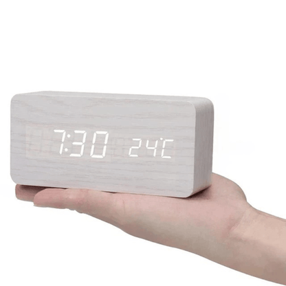 WOODSENSE – LED-Holzuhr mit Sprachsteuerung für eine stilvolle Zeitanzeige