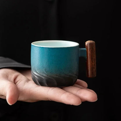Vintage Espressotasse Mit Holzgriff - Zeitloser Retro-Charme