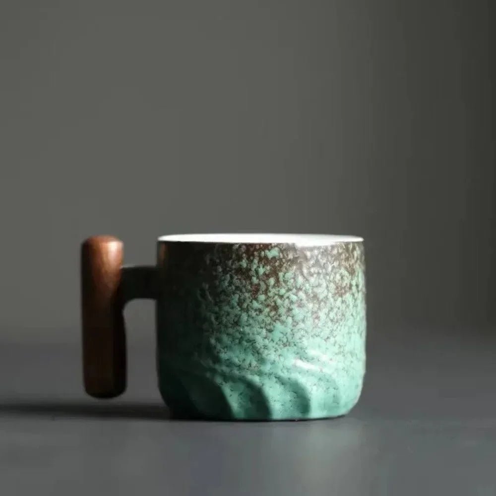 Vintage Espressotasse Mit Holzgriff - Zeitloser Retro-Charme