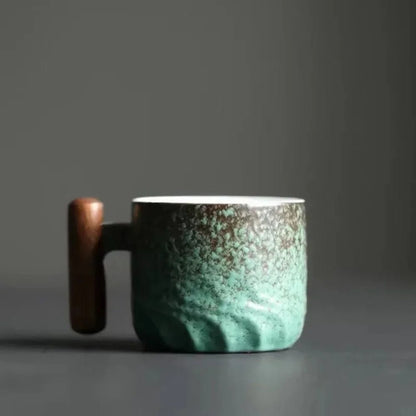 Vintage Espressotasse Mit Holzgriff - Zeitloser Retro-Charme