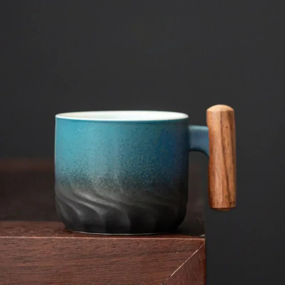 Vintage Espressotasse Mit Holzgriff - Zeitloser Retro-Charme