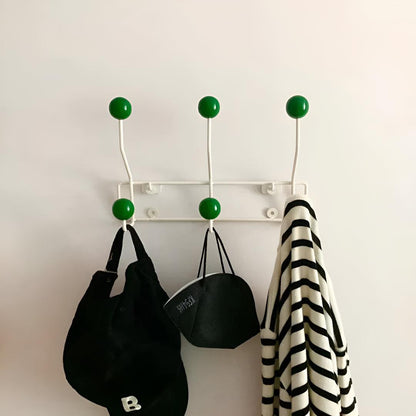 Vintage Wandgarderobe Mid - Zeitloser Retro-Charme
