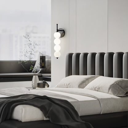 Candied Wandlampe - Minimalistische Lichtakzente mit Stil