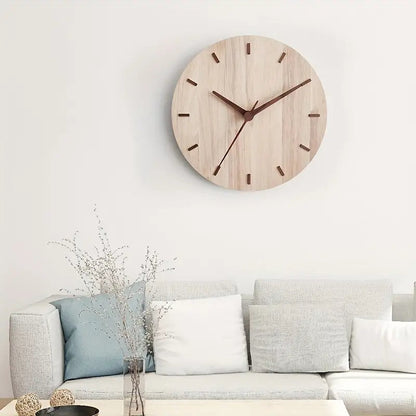 Nordische Wanduhr aus Walnussholz - Nordisches Design