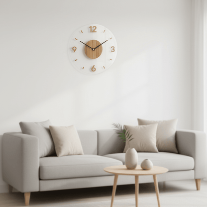 NORDIC CLOCK – Geräuschlose Wanduhr aus Holz im minimalistischen Design