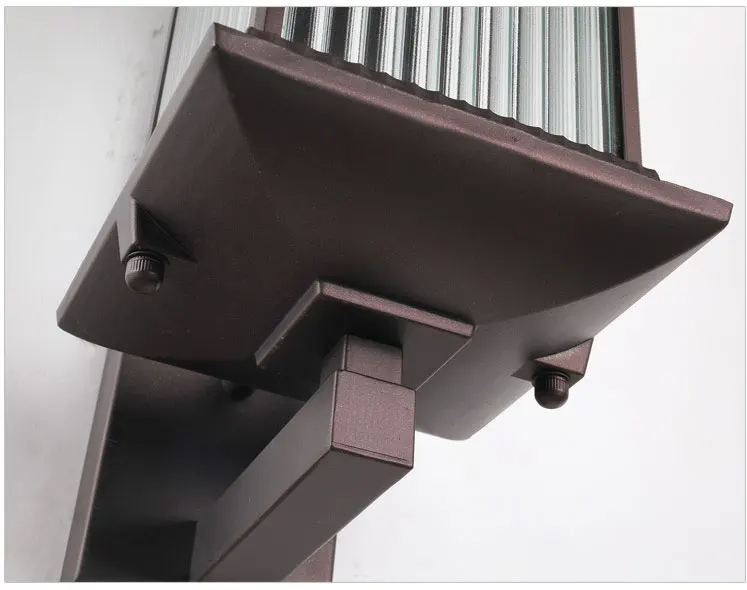 TerraGuard Classic – Wasserdichte Außenwandleuchte aus Metall