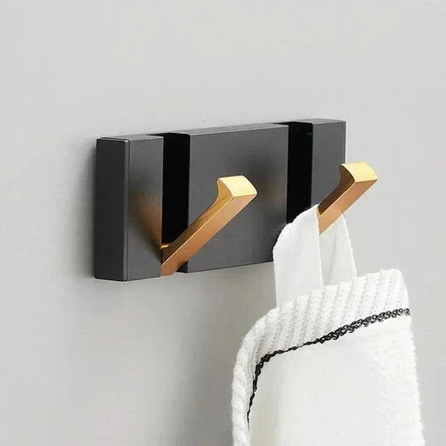 FOLDHOOK – Eleganter Wandhaken mit klappbarem Design für platzsparende Ordnung
