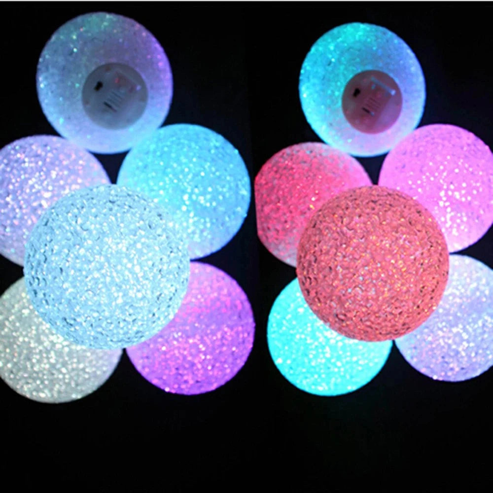 Crystalglow – LED-Kristallkugellampe in Ballform mit Farbwechsel