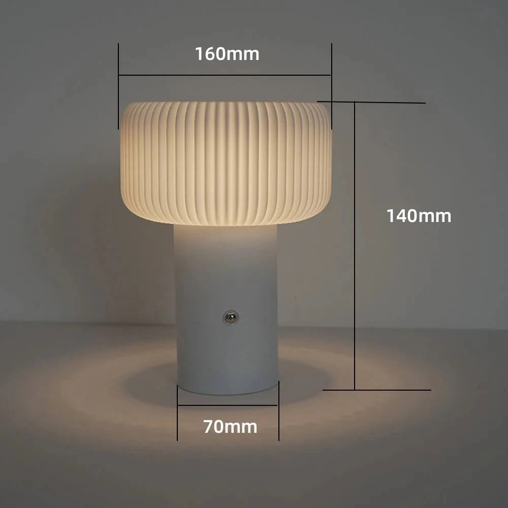 Mushlume – LED-Tischlampe im Pilzdesign mit Touch-Steuerung