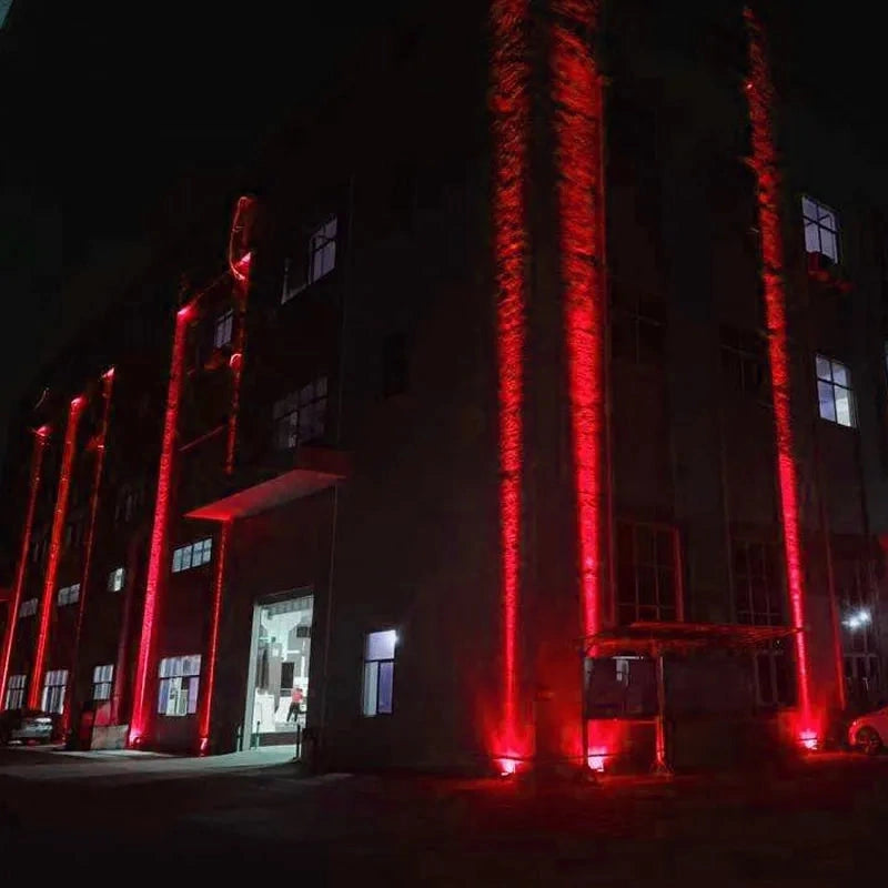 Rayvanta – RGB-LED-Außenstrahler mit Fernbedienung und Wandmontage