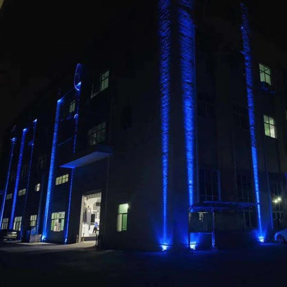 Rayvanta – RGB-LED-Außenstrahler mit Fernbedienung und Wandmontage