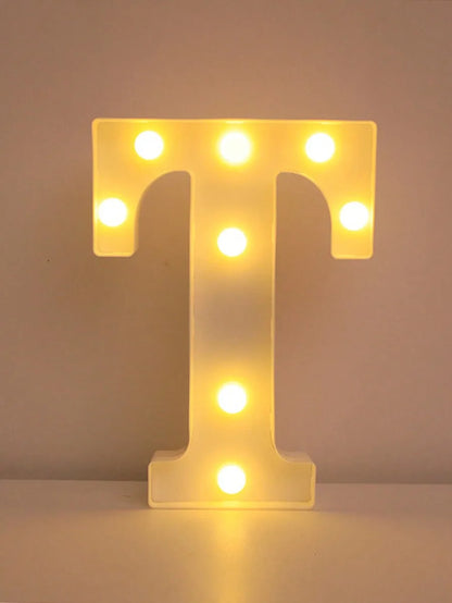 LED Buchstabenlicht - Leuchtende Deko für Feste und Anlässe