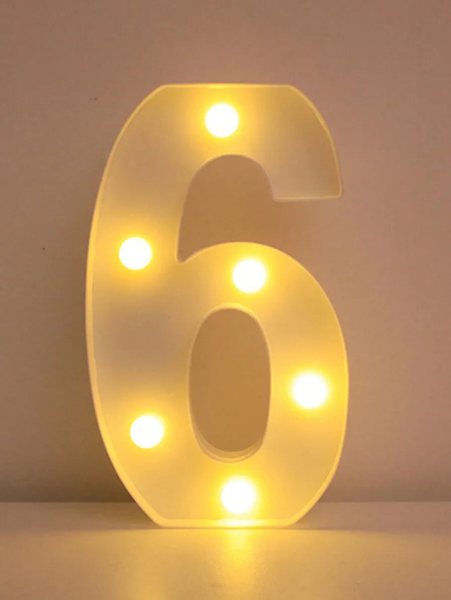 LED Buchstabenlicht - Leuchtende Deko für Feste und Anlässe