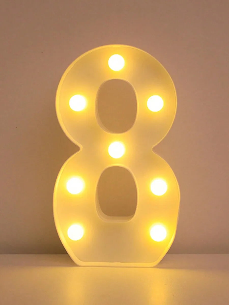 LED Buchstabenlicht - Leuchtende Deko für Feste und Anlässe